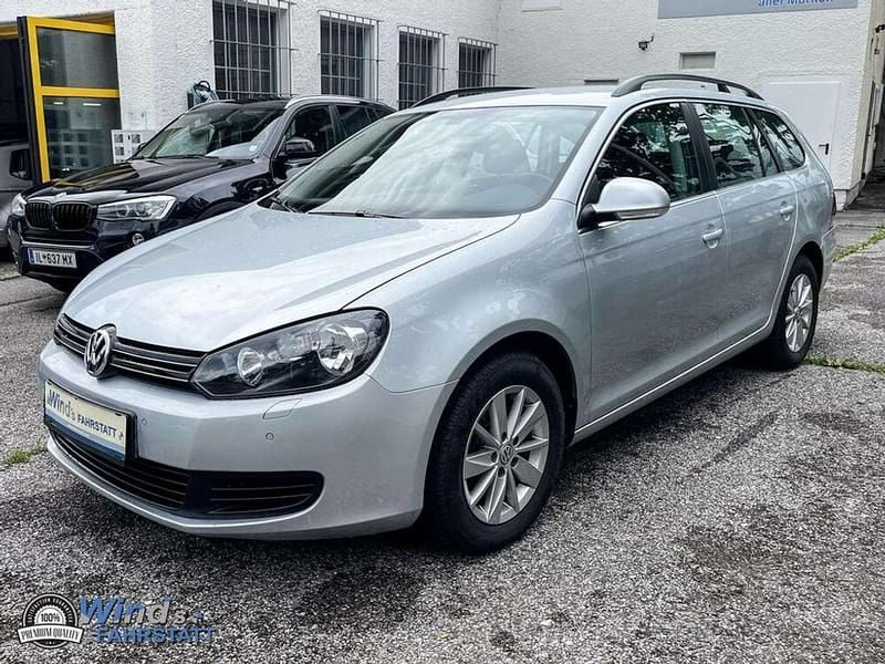 Silber Gebraucht 2012 VW Golf VII Comfortline Kombi | € 8.990 (Guter Preis) - Bild 1/4
