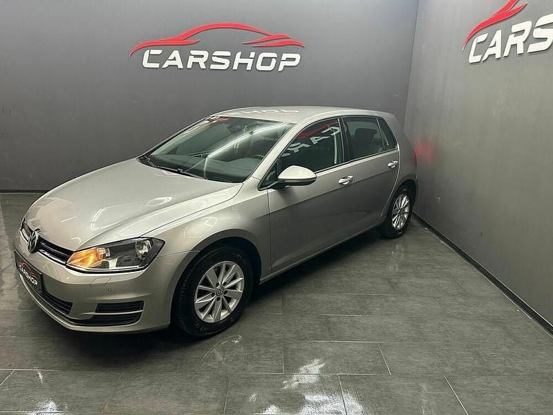 Gebraucht VW Golf VII Comfortline 105 PS (77 kW) 2013 Silber Limousine