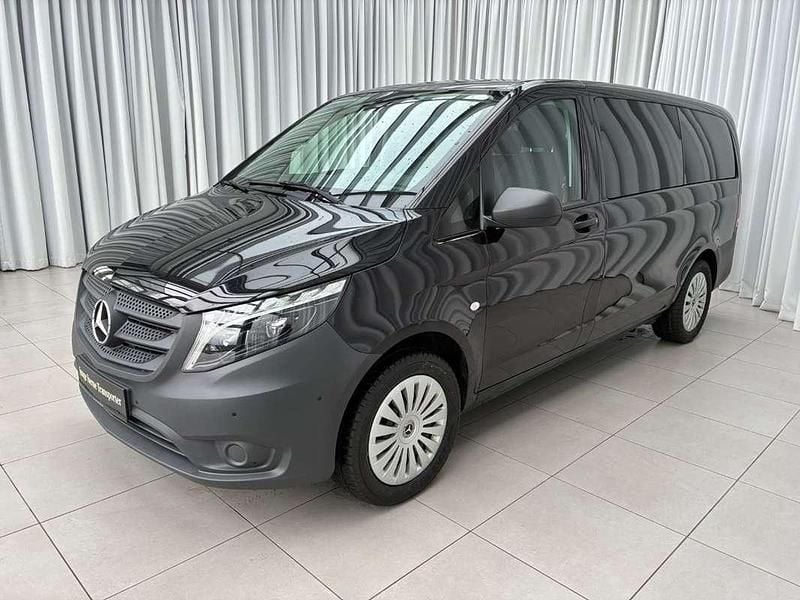 Gebraucht Mercedes Vito 163 PS (119 kW) 2024 Schwarz Van