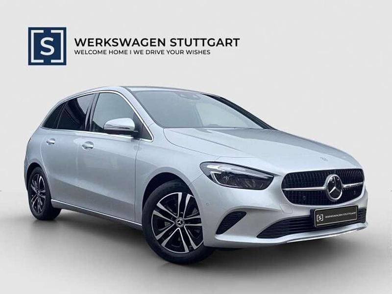 Gebraucht Mercedes B200 Progressive 150 PS (110 kW) 2023 Silber Van / Kleinbus