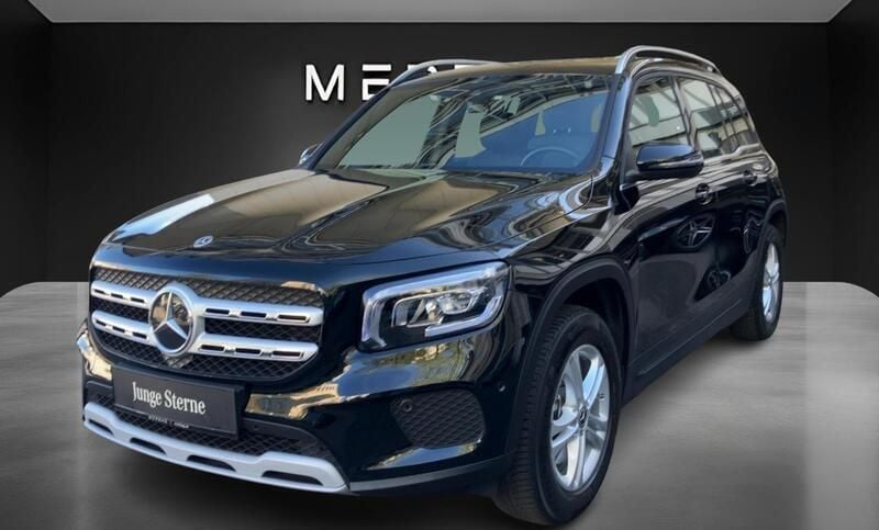 Nachtschwarz Gebraucht 2023 Mercedes GLB200 SUV | € 41.990 (Fairer Preis) - Bild 1/4