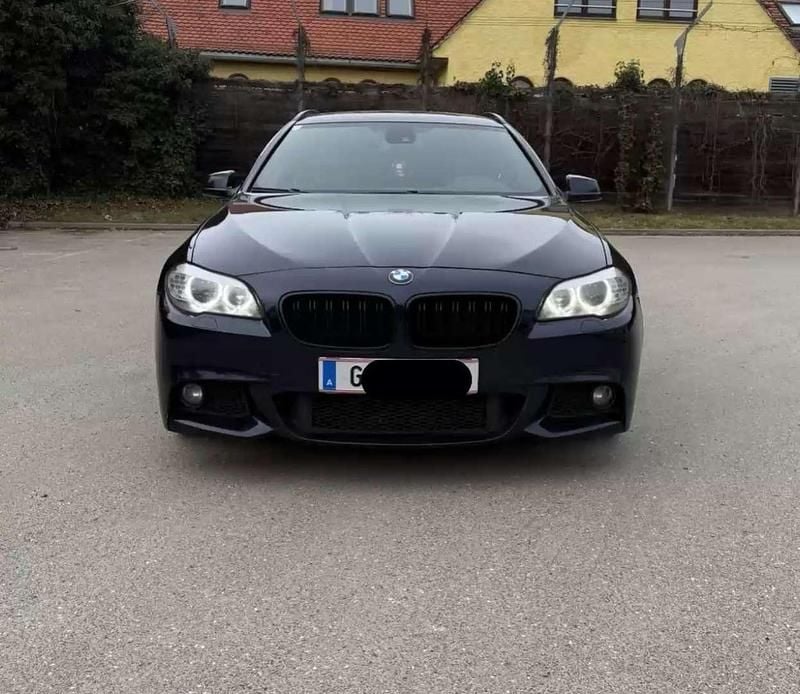 Gebraucht BMW 530 M Sport 245 PS (180 kW) 2010 Blau Kombi