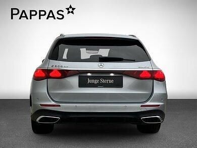 Gebraucht Mercedes E300 197 PS (144 kW) 2025 Silber Kombi