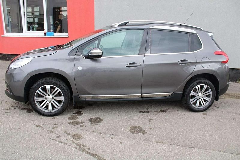 Gebraucht Peugeot 2008 Crossway 110 PS (80 kW) 2015 Grau SUV