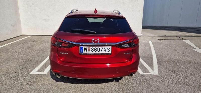 Gebraucht Mazda 6 Inclusive 165 PS (121 kW) 2022 Rot Kombi
