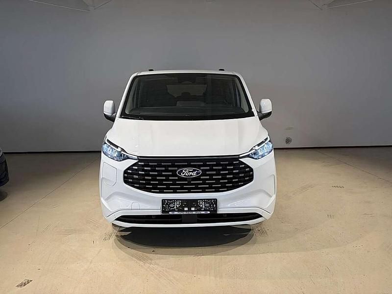 Neu Ford Tourneo Custom Titanium 118 PS (86 kW) 2026 Van