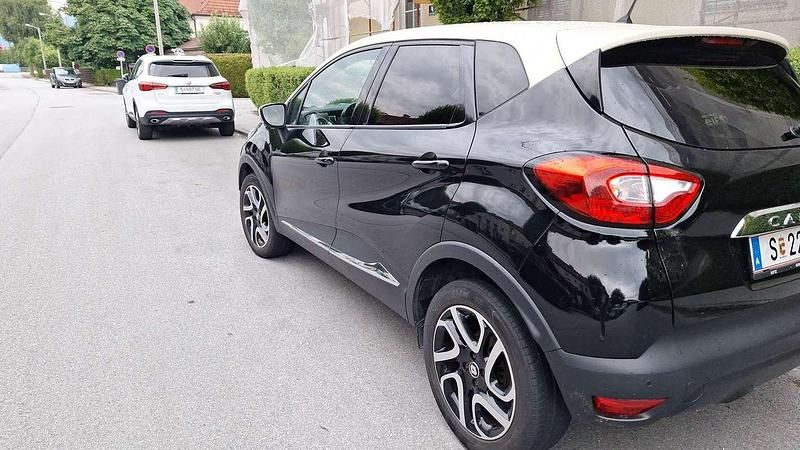 Gebraucht Renault Captur XMOD 90 PS (66 kW) 2016 SUV