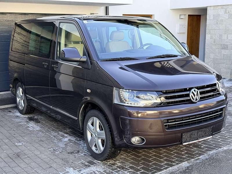 Gebraucht VW Multivan Highline 179 PS (131 kW) 2012 Braun Van