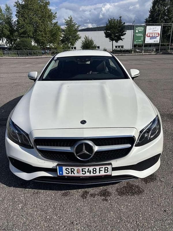 Gebraucht 2016 Mercedes E220 Coupé | € 25.990 (Fairer Preis) - Bild 1/4