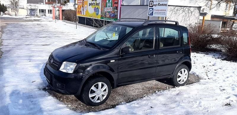 Gebraucht Fiat Panda 4x4 60 PS (44 kW) 2009 Schwarz Kleinwagen