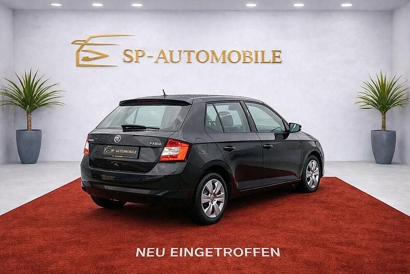 Gebraucht Skoda Fabia Active 60 PS (44 kW) 2016 Limousine