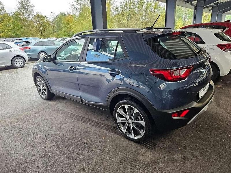 Gebraucht Kia Stonic 84 PS (61 kW) 2018 Blau SUV
