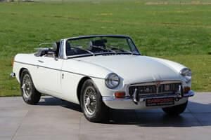 Weiß Gebraucht 1972 MG B Cabrio | € 15.750 - Bild 1/4