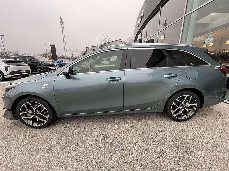 Gebraucht Kia Ceed Sportswagon Silver 101 PS (74 kW) 2024 Grau Kombi