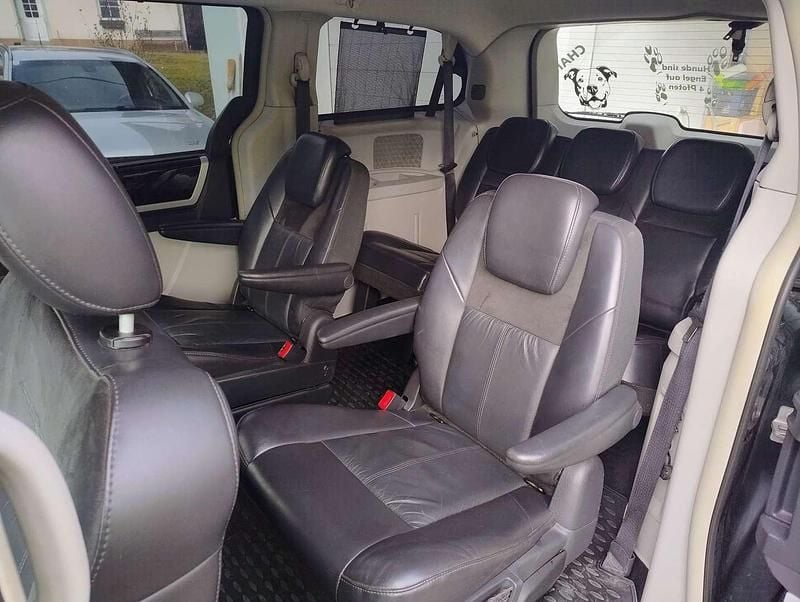 Gebraucht Chrysler Grand Voyager Limited 163 PS (119 kW) 2010 Van / Kleinbus