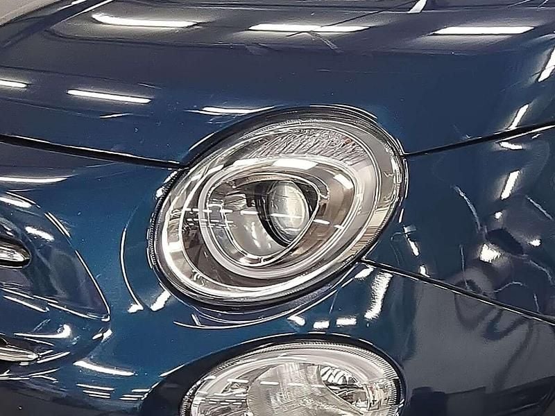 Gebraucht Fiat 500 Dolcevita 69 PS (50 kW) 2024 Blau Limousine