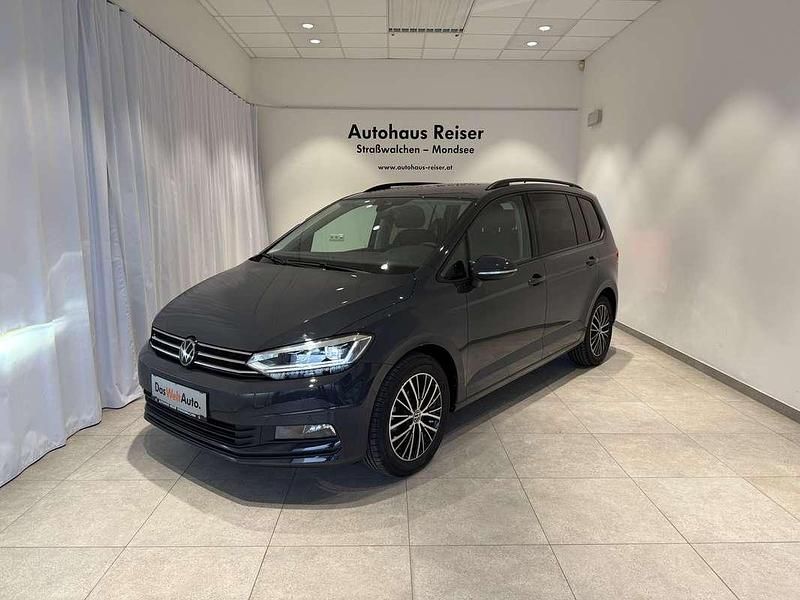 Gebraucht VW Touran 150 PS (110 kW) 2025 Grau Van / Kleinbus