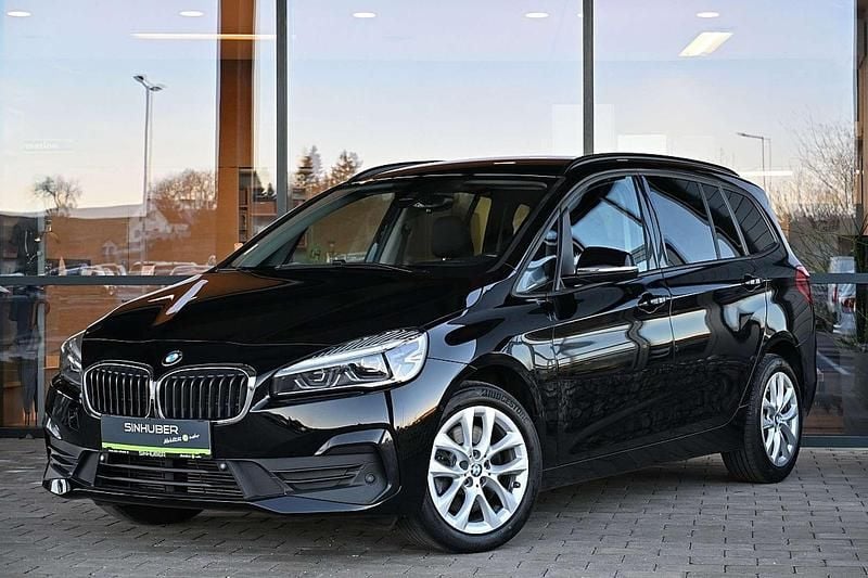 Gebraucht BMW 218 Advantage 150 PS (110 kW) 2019 Schwarz Kombi