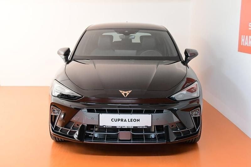 Gebraucht Cupra Leon 150 PS (110 kW) 2025 Schwarz Limousine