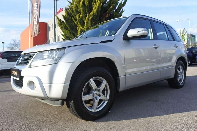Gebraucht 2011 Suzuki Grand Vitara SUV | € 7.999 (Fairer Preis) - Bild 1/4