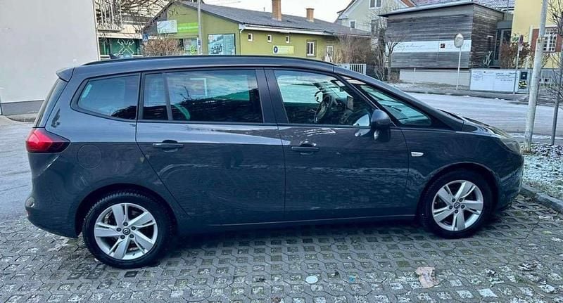 Gebraucht Opel Zafira Tourer Edition 140 PS (102 kW) 2015 Grau Van / Kleinbus