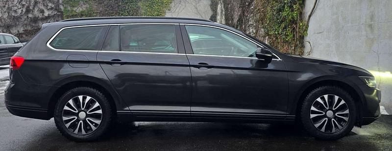 Gebraucht VW Passat Business 150 PS (110 kW) 2020 Grau Kombi