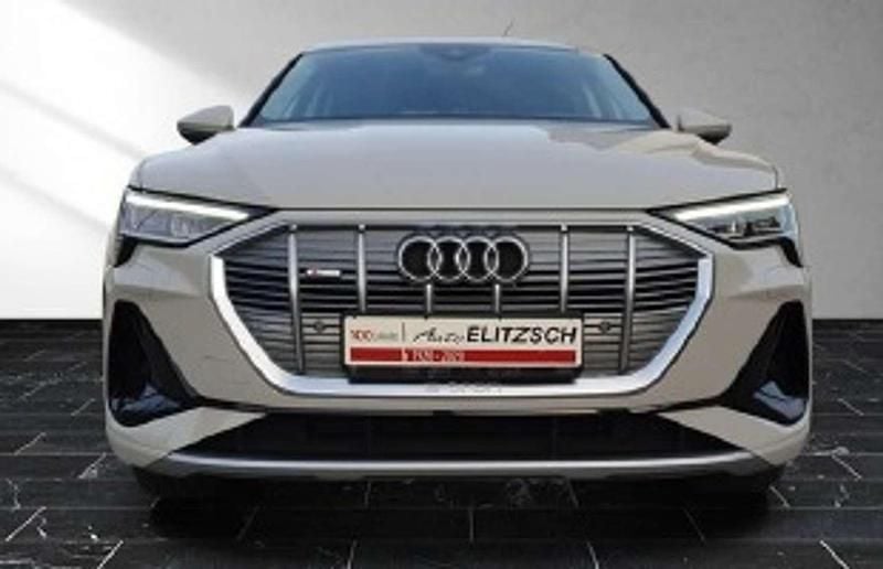 Gebraucht Audi e-tron S-Line 230 kW (313 PS) 2021 SUV