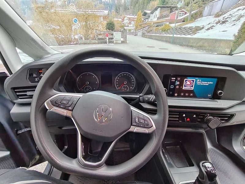 Gebraucht VW Caddy Maxi 122 PS (89 kW) 2024 Grau Van / Kleinbus