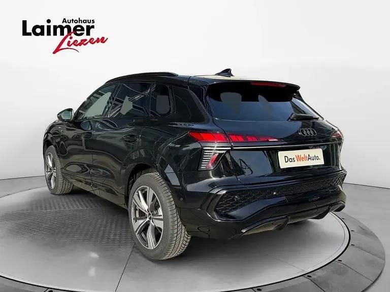 Gebraucht Audi Q3 S-Line 150 PS (110 kW) 2025 Schwarz  metallicperleffektno SUV