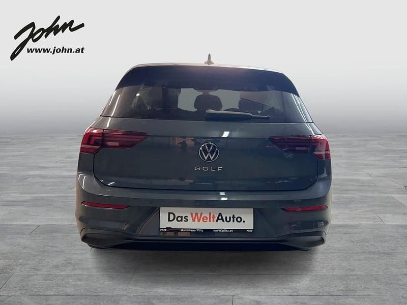 Neu VW Golf VIII 115 PS (84 kW) 2025 Mittelgrau  metallic Limousine