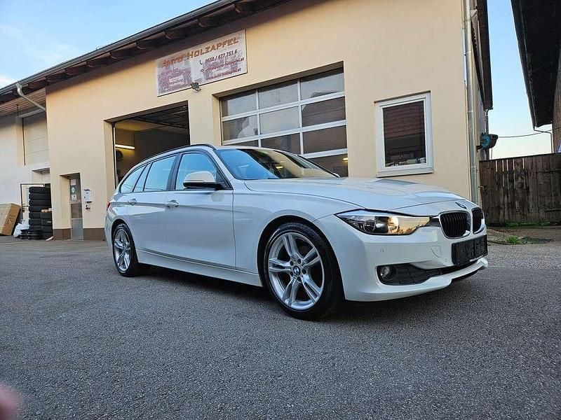 Gebraucht BMW 318 143 PS (105 kW) 2013 Weiß Kombi