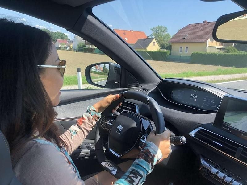 Gebraucht Peugeot 5008 GT-line 181 PS (133 kW) 2019 Weiß SUV