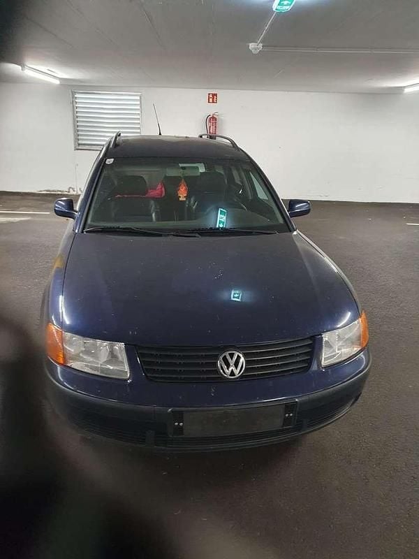Gebraucht 1999 VW Passat | € 1.500 - Bild 1/4