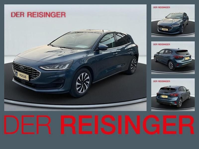 Blau Gebraucht 2024 Ford Focus Titanium Limousine | € 21.950 (Fairer Preis) - Bild 1/4