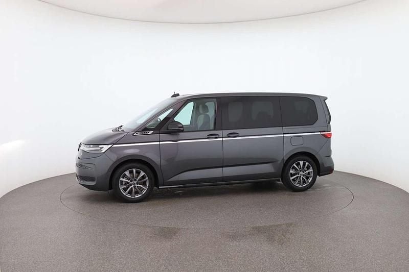 Gebraucht VW Multivan Style 218 PS (160 kW) 2024 Mittelgrau  metallic Van
