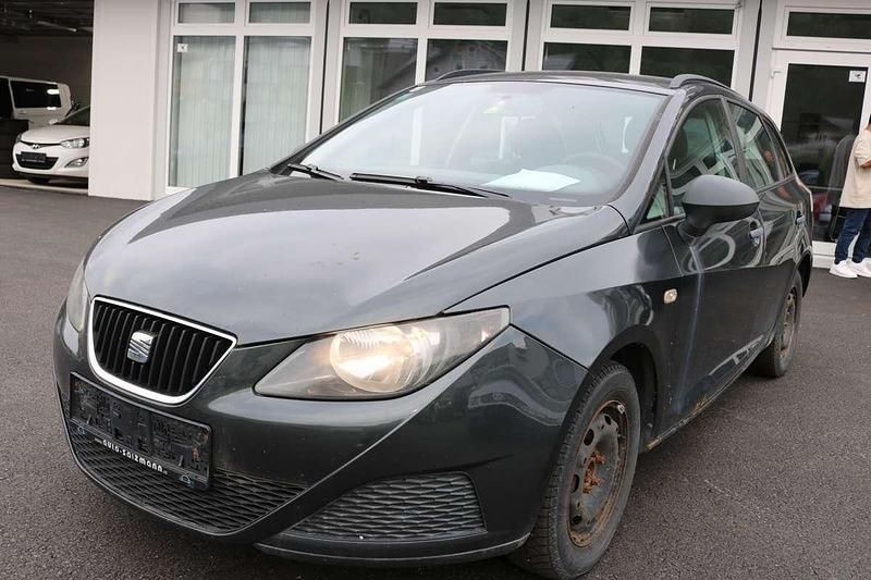 Grau Gebraucht 2011 Seat Ibiza ST Kombi | € 800 (Superpreis) - Bild 1/4