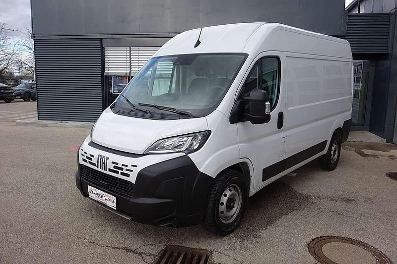 Gebraucht Fiat Ducato 140 PS (102 kW) 2024 Weiß Van