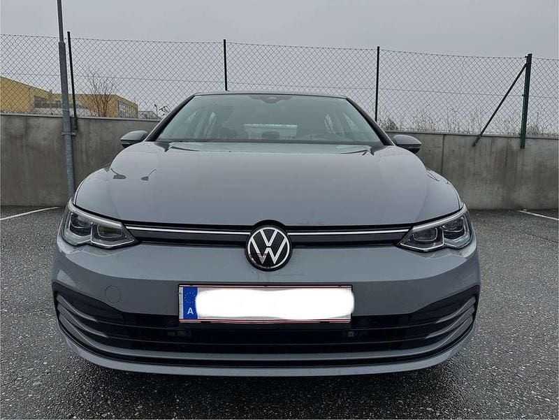 Gebraucht VW Golf VIII Life 116 PS (85 kW) 2020 Limousine