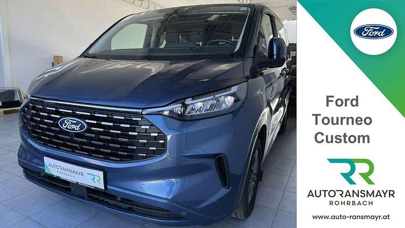 Gebraucht Ford Tourneo Titanium 150 PS (110 kW) 2024 Blau Van / Kleinbus