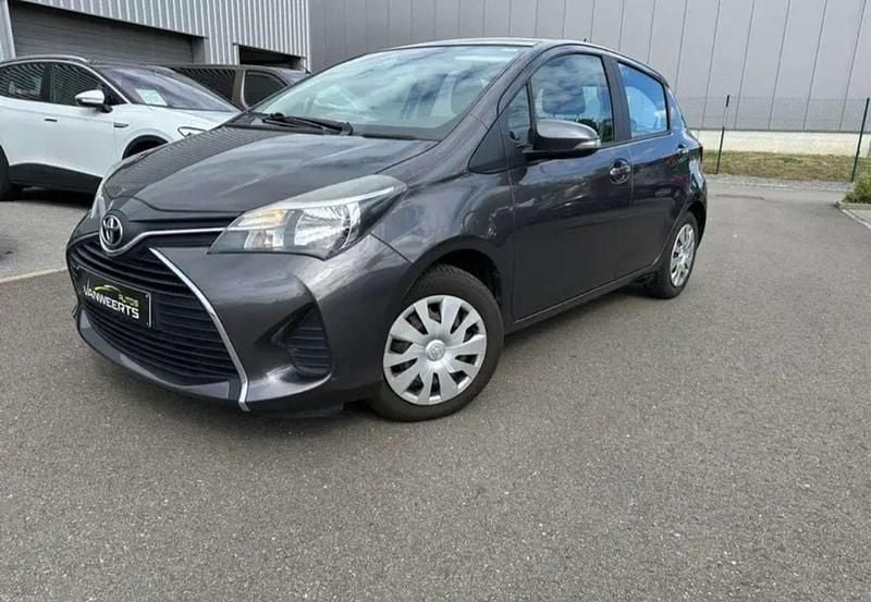 Gebraucht 2016 Toyota Yaris Active Limousine | € 7.990 (Fairer Preis) - Bild 1/4