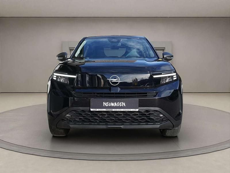 Neu Opel Frontera Edition+ 110 PS (80 kW) 2025 Schwarz SUV