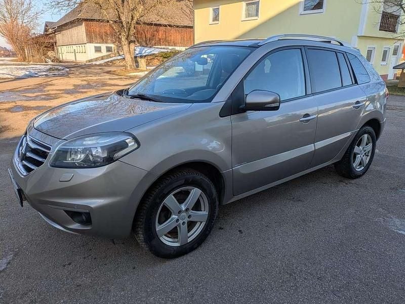 Gebraucht 2012 Renault Koleos Bose Edition SUV | € 7.500 - Bild 1/4