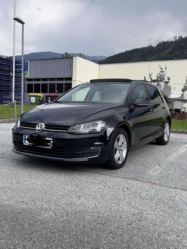 Gebraucht VW Golf VII Highline 105 PS (77 kW) 2014 Limousine