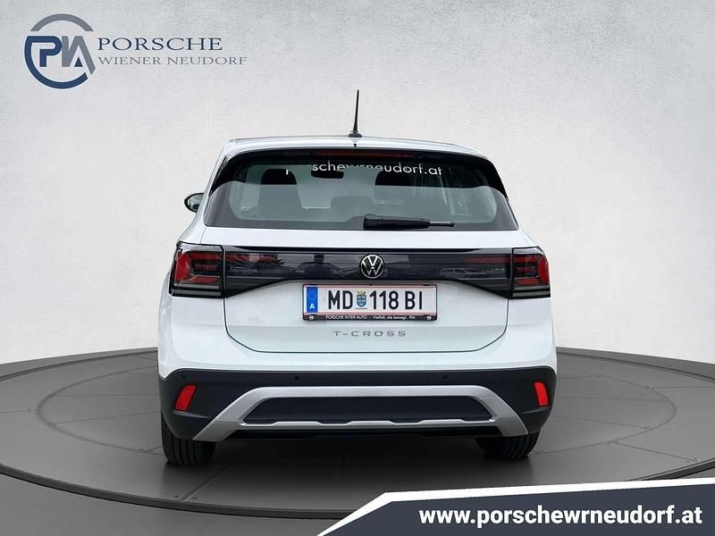 Gebraucht VW T-Cross 95 PS (69 kW) 2025 Weiß SUV