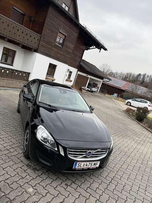 Gebraucht Volvo S60 114 PS (83 kW) 2013 Schwarz Limousine