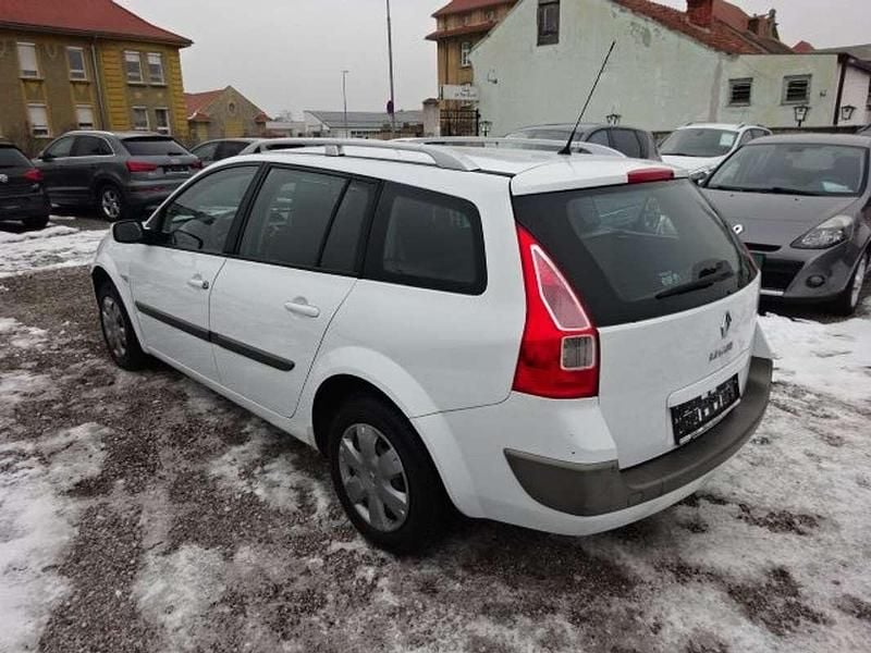 Gebraucht Renault Mégane GrandTour 98 PS (72 kW) 2009 Weiß Kombi