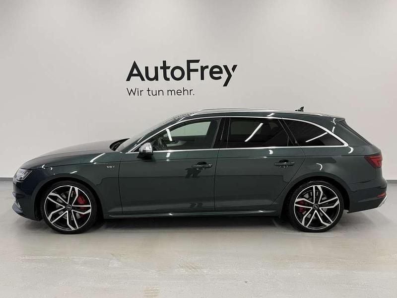 Gebraucht Audi S4 Ambiente 354 PS (260 kW) 2019 Grün Kombi
