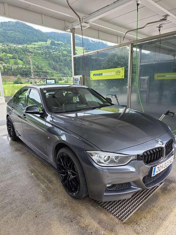 Gebraucht BMW 320 M Sport 184 PS (135 kW) 2015 Limousine
