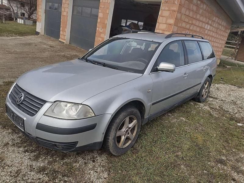 Gebraucht VW Passat Business 131 PS (96 kW) 2003 Kombi