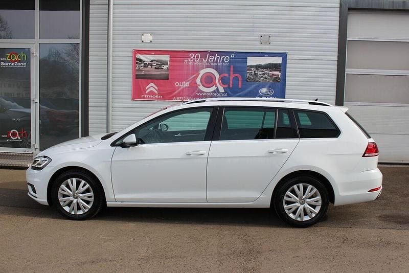 Gebraucht VW Golf VII Highline 150 PS (110 kW) 2019 Kombi